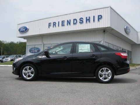 Black Ford Focus SE Sport Sedan.  Click to enlarge.