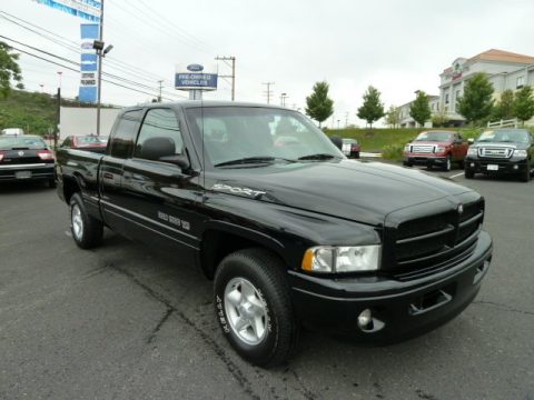 Black Dodge Ram 1500 Sport Extended Cab.  Click to enlarge.