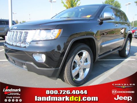 Brilliant Black Crystal Pearl Jeep Grand Cherokee Overland Summit.  Click to enlarge.