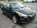 Front 3/4 View of 2012 Hyundai Veloster  #4
