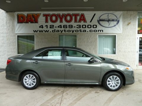 Cypress Green Pearl Toyota Camry LE.  Click to enlarge.