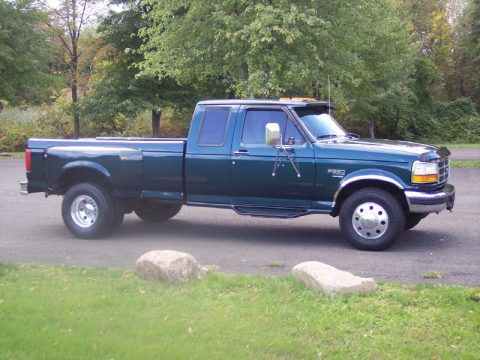 Pacific Green Metallic Ford F350 XLT Extended Cab Dually.  Click to enlarge.