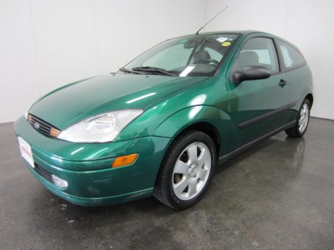 Grabber Green Metallic Ford Focus ZX3 Coupe.  Click to enlarge.