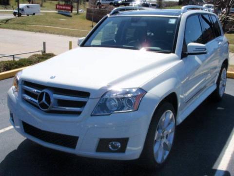 Arctic White Mercedes-Benz GLK 350 4Matic.  Click to enlarge.