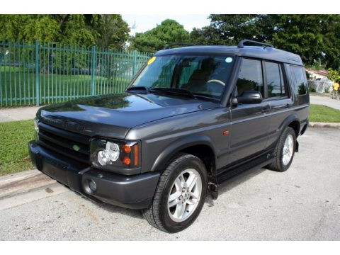 Bonatti Grey Metallic Land Rover Discovery SE.  Click to enlarge.
