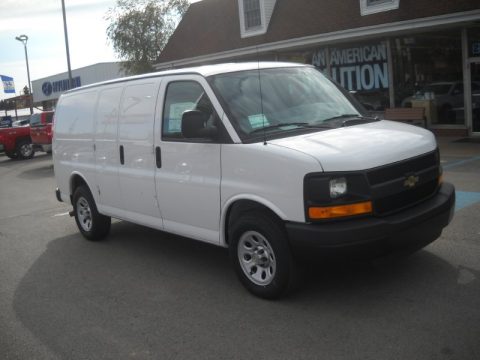 Summit White Chevrolet Express 1500 Work Van.  Click to enlarge.