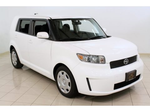 Super White Scion xB .  Click to enlarge.