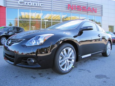 Super Black Nissan Altima 3.5 SR Coupe.  Click to enlarge.