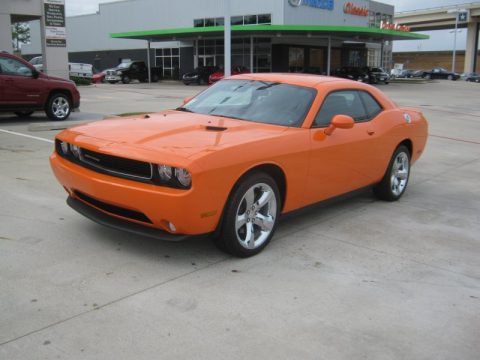 Header Orange Dodge Challenger SXT.  Click to enlarge.