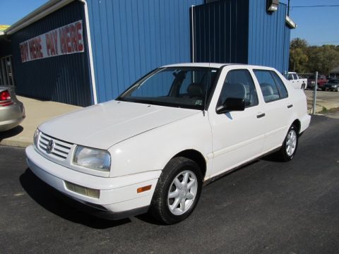 Cool White Volkswagen Jetta GLS Sedan. Click to enlarge. Cool White Volkswagen Jetta GLS Sedan. Click to enlarge.