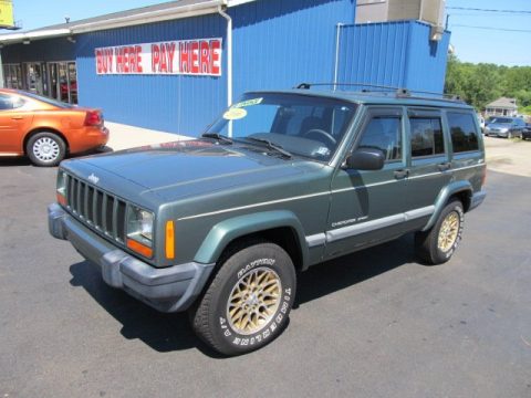 Medium Fern Green Metallic Jeep Cherokee Sport 4x4.  Click to enlarge.