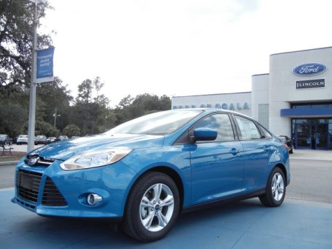 Blue Candy Metallic Ford Focus SE Sport Sedan.  Click to enlarge.