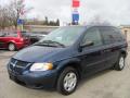 Front 3/4 View of 2002 Dodge Caravan SE #1