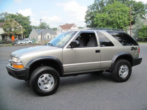 Light Pewter Metallic Chevrolet Blazer LS ZR2 4x4.  Click to enlarge.