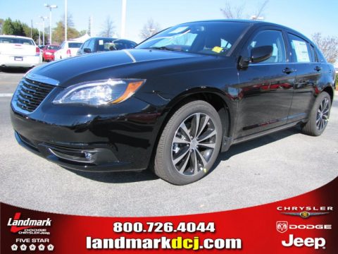 Black Chrysler 200 S Sedan.  Click to enlarge.