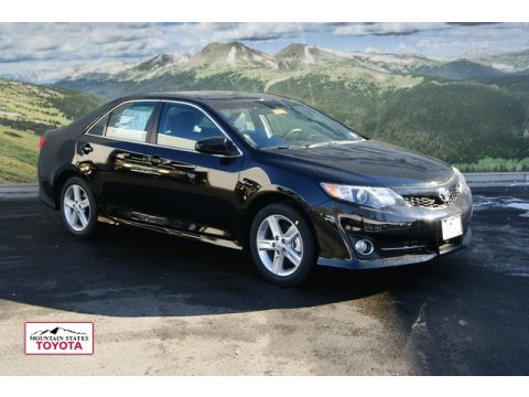 Attitude Black Metallic Toyota Camry SE.  Click to enlarge.