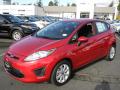 Front 3/4 View of 2012 Ford Fiesta SE Hatchback #1