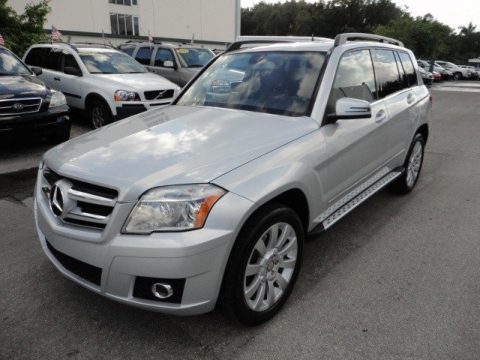 Iridium Silver Metallic Mercedes-Benz GLK 350 4Matic.  Click to enlarge.