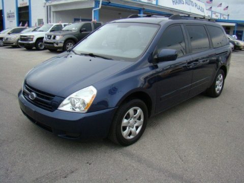 Velvet Blue Metallic Kia Sedona LX.  Click to enlarge.