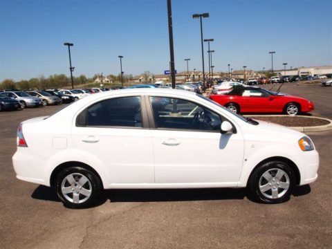 Summit White Chevrolet Aveo LS Sedan. Click to enlarge. Summit White Chevrolet Aveo LS Sedan. Click to enlarge.
