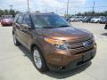Front 3/4 View of 2011 Ford Explorer Limited #3