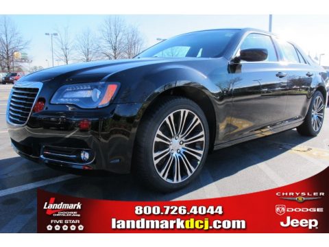 Gloss Black Chrysler 300 S V6.  Click to enlarge.