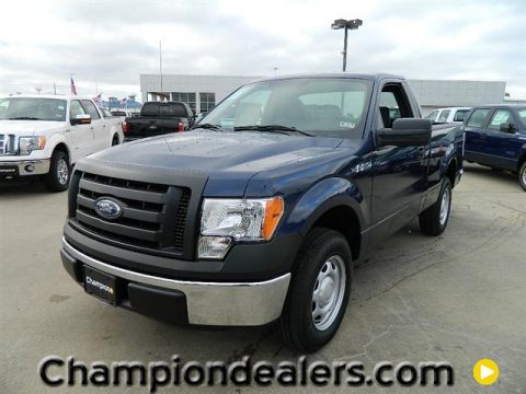 Dark Blue Pearl Metallic Ford F150 XL Regular Cab.  Click to enlarge.