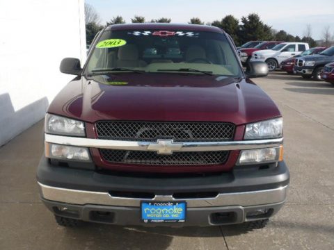 Dark Carmine Red Metallic Chevrolet Silverado 1500 Z71 Extended Cab 4x4.  Click to enlarge.