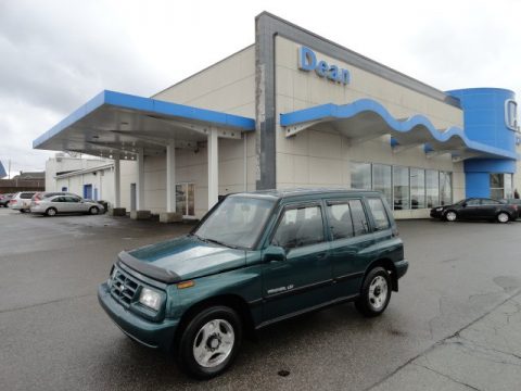 Woodland Green Metallic Geo Tracker LSi Hard Top 4x4.  Click to enlarge.