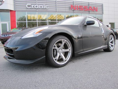 Magnetic Black Nissan 370Z NISMO Coupe.  Click to enlarge.