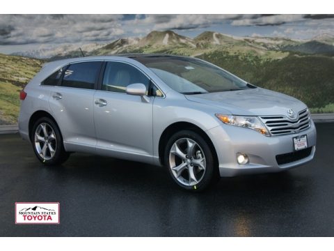 Classic Silver Metallic Toyota Venza XLE AWD.  Click to enlarge.