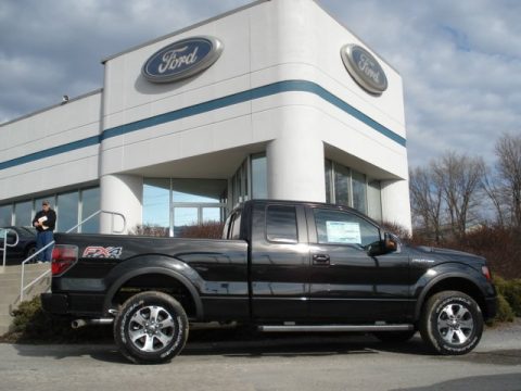Tuxedo Black Metallic Ford F150 FX4 SuperCab 4x4. Click to enlarge. Tuxedo Black Metallic Ford F150 FX4 SuperCab 4x4. Click to enlarge.