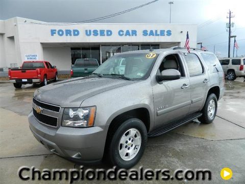 Graystone Metallic Chevrolet Tahoe LT.  Click to enlarge.