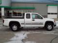 2005 Chevrolet Colorado Summit White #24