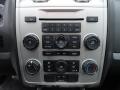 Controls of 2009 Ford Escape XLT 4WD #19