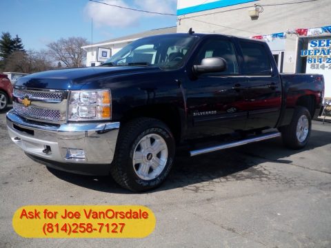 Imperial Blue Metallic Chevrolet Silverado 1500 LT Crew Cab 4x4.  Click to enlarge.