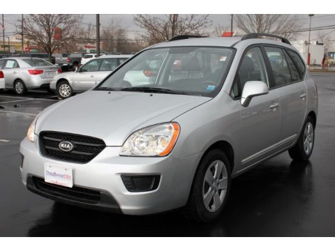 Bright Silver Kia Rondo LX.  Click to enlarge.