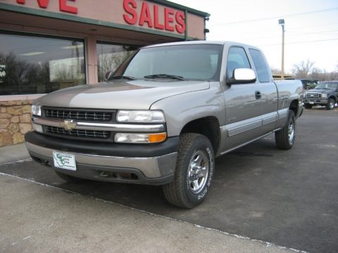 Light Pewter Metallic Chevrolet Silverado 1500 LS Extended Cab 4x4.  Click to enlarge.