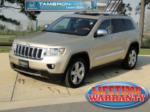 White Gold Metallic Jeep Grand Cherokee Overland.  Click to enlarge.