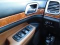 2011 Grand Cherokee Overland #15