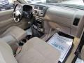  1999 Nissan Frontier Beige Interior #15
