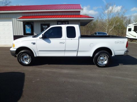 Oxford White Ford F150 XLT Extended Cab 4x4.  Click to enlarge.