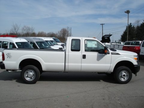 Oxford White Ford F350 Super Duty XL SuperCab 4x4.  Click to enlarge.