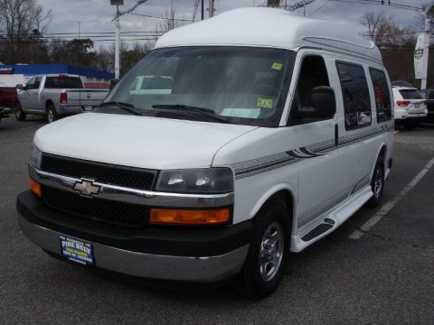 Summit White Chevrolet Express 1500 Passenger Conversion Van.  Click to enlarge.