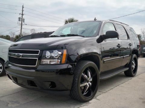 Black Chevrolet Tahoe LS.  Click to enlarge.
