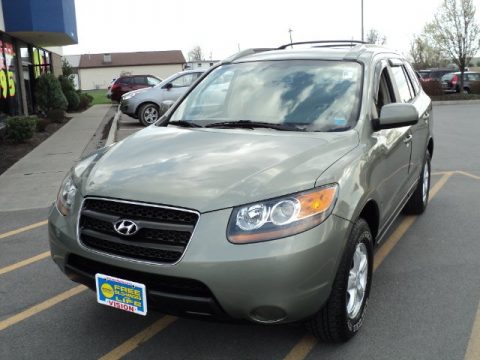 Natural Khaki Green Hyundai Santa Fe GLS.  Click to enlarge.