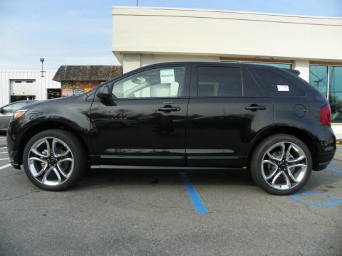 Tuxedo Black Metallic Ford Edge Sport AWD.  Click to enlarge.