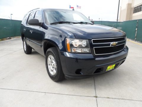 Dark Blue Metallic Chevrolet Tahoe LS.  Click to enlarge.