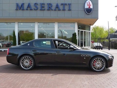 Nero Carbonio (Black Metallic) Maserati Quattroporte Sport GT S.  Click to enlarge.