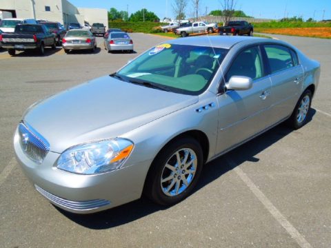 Platinum Metallic Buick Lucerne CXL.  Click to enlarge.